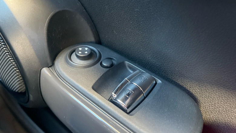 MINI Hatchback 1.5 Cooper 3dr Petrol Hatchback